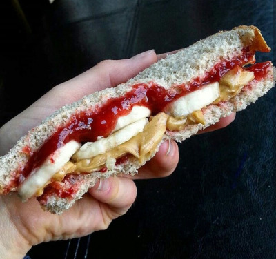 Dino reccomend peanut butter jelly sandwich part
