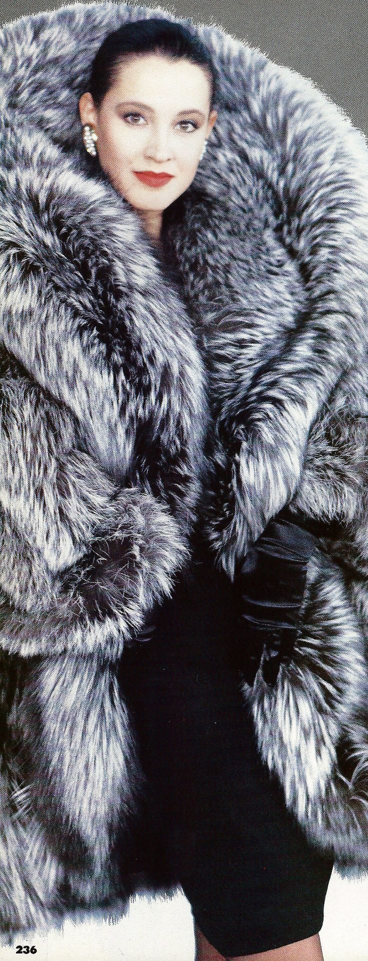 Gem reccomend silver fox fur coat